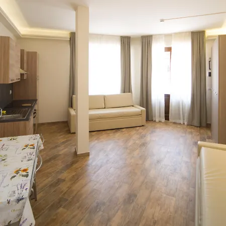 Tabor Aparthotel 3*