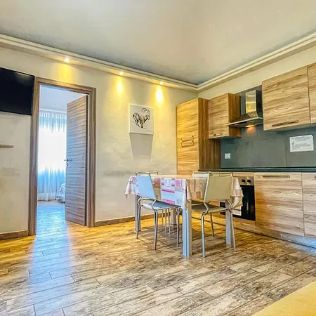 Ξενοδοχείο με διαμερίσματα Tabor 3*