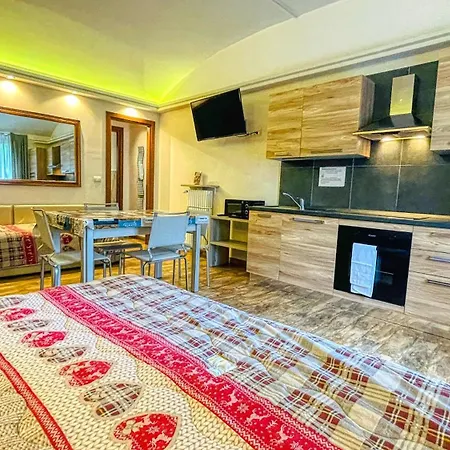 Tabor Aparthotel 3*