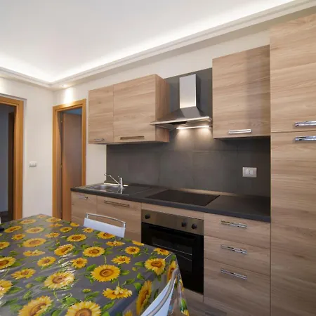 Tabor 3*