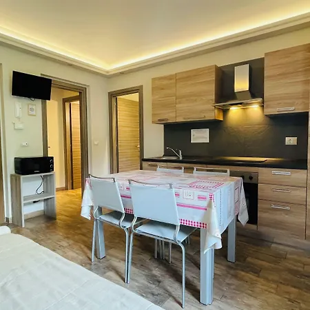 Tabor 3*